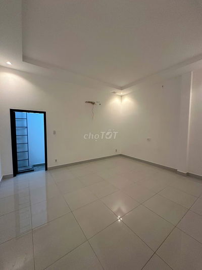 Chính chủ cần bán nhà liền kề Phú Mỹ Hưng chỉ 12.5tỷ DT 5x16m