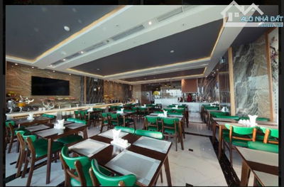 BÁN KHÁCH SẠN 4 SAO MẶT TIỀN TRẦN PHÚ , NHA TRANG , 85 PHÒNG , 185 TỶ ĐỒNG .