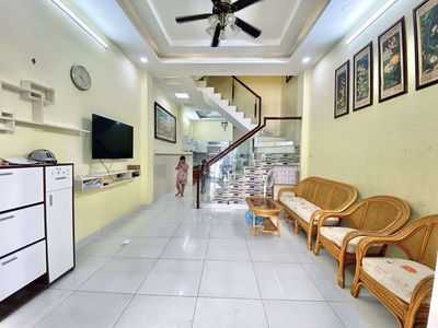 Nhà 4 tầng Nguyễn Thái Sơn, gần ĐH Công Nghiệp, 51m2, 7.48 tỷ