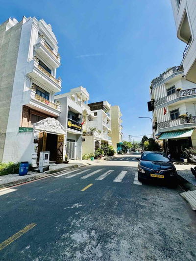 NHÀ TÂM HUYẾT DÁT VÀNG 6 TẦNG SÁT MT TÂY LÂN BÌNH TÂN