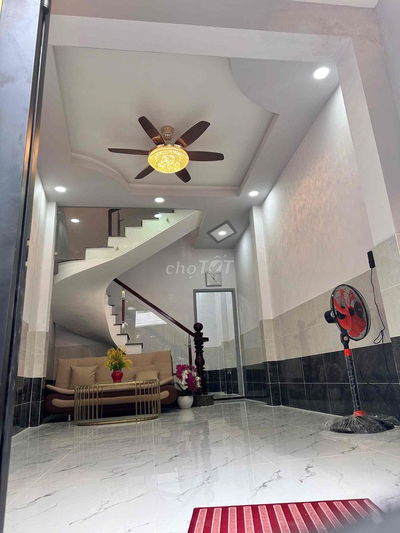 NHÀ ĐẸP 3 TẦNG – 4PN – DTSD 39.6M² – ĐƯỜNG BÌNH ĐÔNG – QUẬN 8