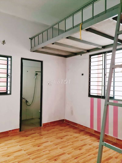Phòng Đẹp 20m2, Thoáng Mát, đường Cộng Hòa, Trung Tâm Tân Bình