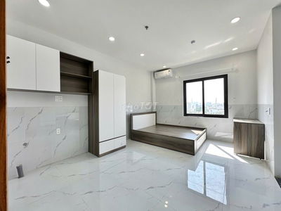 Phòng cao cấp 25m², có ban công view sông, gần Vincom Gò Vấp