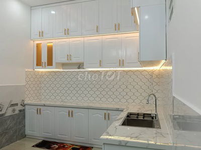 NHÀ MỚI HIỆN ĐẠI, 4,8*23m - 2 PN  - 1 WC  - HẺM XE HƠI NGỦ SÂN.