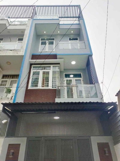 QUẬN 12. NHÀ PHỐ LIỀN KỀ ĐÚC 3 LẦU 4PN. 4TOLET. HẺM 6M NGAY METRO