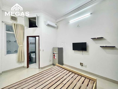 CHÍNH CHỦ CHO THUÊ CHDV TẠI MẶT TIỀN HOÀNG SA, TÁCH BẾP - CỬA SỔ