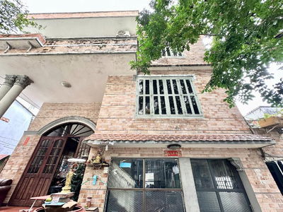 BÁN 500M2 ĐẤT ĐẸP TRUNG TÂM HCM, TẶNG NHÀ TÒA NHÀ 4TẦNG SÁT MẶT TIỀN