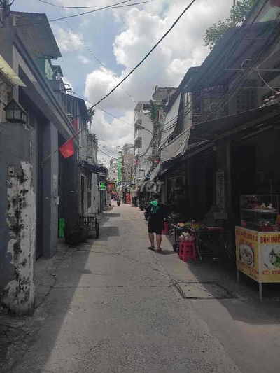 Dương Bá Trạc-3 Tầng-Sát Hẻm Xe Hơi-Khu Vip Nhất P1-Cách Quận 1 chĩ 5p