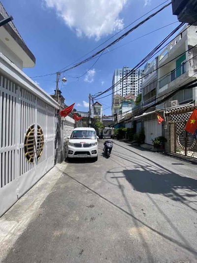 LÂM VĂN BỀN -  NHỈNH 7 TỶ – HẺM XE HƠI NHỰA 4M – SỔ RIÊNG 80m2