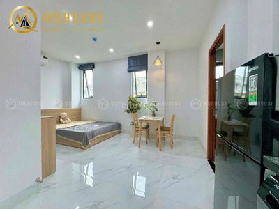 Căn hộ ban công full nội thất Nguyễn Trãi quận 1 gần công viên 23/9