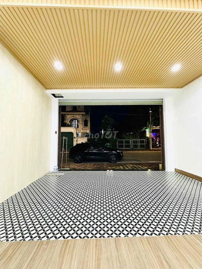 Mặt tiền Kinh Doanh Hiệp Thành , gần vòng xoay 5x22m. 1 trệt 1 Lầu