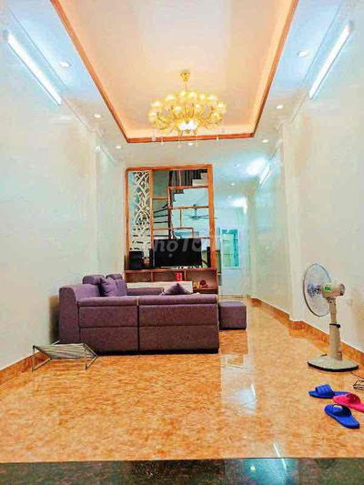 Nhà Riêng Phố Vũ Tông Phan 35m 5T Mt3.6m Giá 6.6Tỷ Cạnh Ngã Tư Sở Sổ V