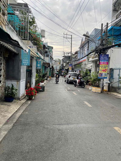 Nhà MT Lê Công Phép sát đường Kinh Dương Vương DT 83m2 ,4 tầng, 8.5ty