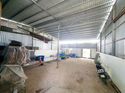 KHO 198M2 XE TẢI 10 TẤN TỚI KHO ĐƯỜNG TẦM VU GẦN BV Y HỌC CỔ TRUYỀN