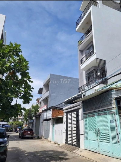 Bán nhà(HÓT)-3Tầng-DT70m2-3PN-ÔTÔ ĐẬU CỬA-vĩnh Hoà-Nha Trang-CHỈ 4ty5
