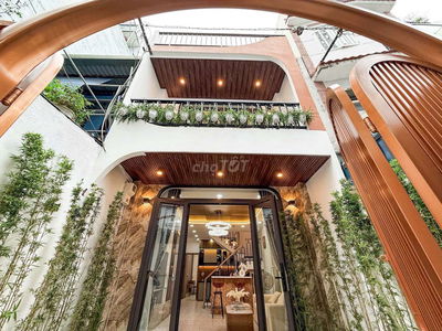 Nhà hoàng hoa thám, 3.9×15m, t,l, 3pn, full nội thất