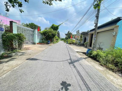 Dãy trọ 340m2 Tân An Hội ngay TT Củ Chi Giá 1,75 tỷ - SHR