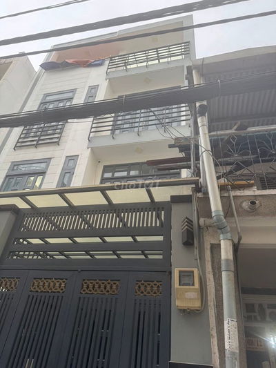 NHÀ NGUYÊN CĂN 5PN-3WC SÂN THƯỢNG HXH NGUYỄN ĐÌNH CHÍNH-PHÚ NHUẬN