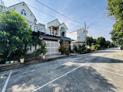 HÀNG THƠM ĐẦU TƯ_GIÁ CHỐT NÓNG LÔ ĐẤT KHU BIỆT THỰ LINH TRUNG_8x21.5m