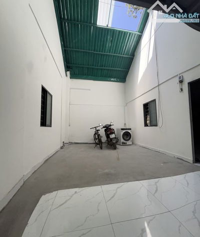 Cho thuê nhà trọ mặt tiền đường lò lu 3tr2 30m2