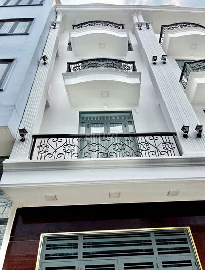 Cần cho thuê nhà HXH 125/4A Nguyễn Văn Thương P. 25 Q. Bình Thạnh