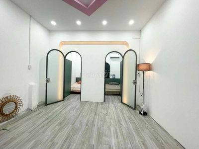 CĂN HỘ 2 PHÒNG NGỦ RIÊNG BIỆT CÓ BAN CÔNG
