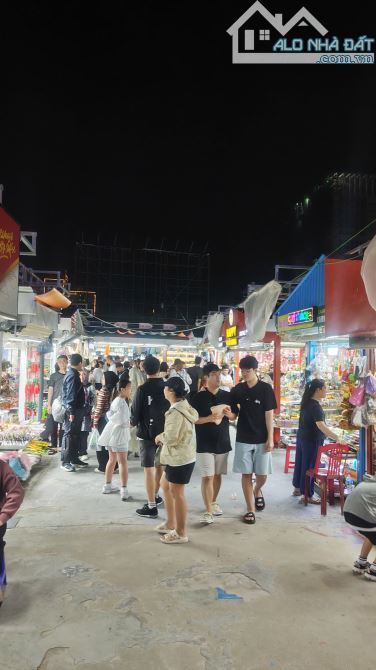 BÁN NHÀ MT LƯƠNG THẾ VINH- GẦN BÃI TẮM MỸ KHÊ - ĐÀ NẴNG– GIÁ ĐẦU TƯ 100 TRIỆU/M2