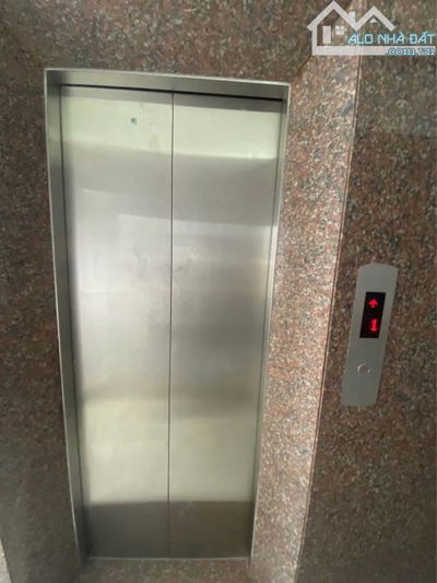 BÁN NHÀ LÔ GÓC MẶT TIỀN ĐINH TIÊN HOÀNG – GẦN ÔNG ÍCH KHIÊM – CÓ THANG MÁY – 10,2TỶ