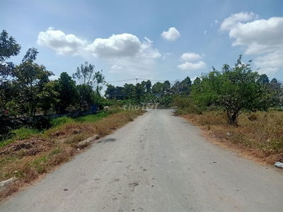 Kho 9m x 27m, MT lộ bờ đai ,phước lý,gò đen