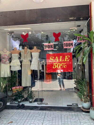 Cho thuê nhà nguyên căn mặt tiền kinh buôn bán p.tân kiểng,Q7