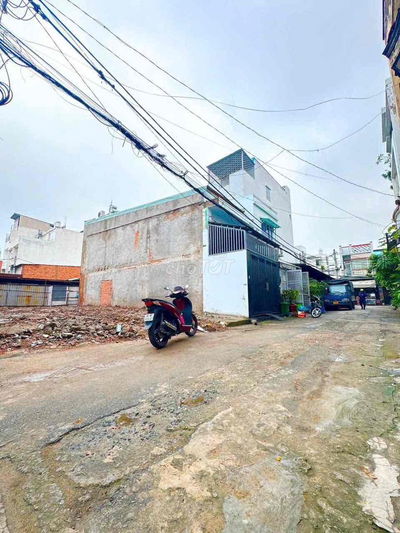 HẺM OTO 7M THÔNG LÊ VĂN QUỚI - 4M X 17M FULL THỔ CƯ- XD CAO TẦNG