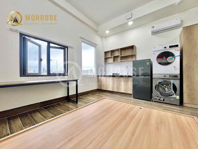 CĂN HỘ FULL NỘI THẤT CỬA SỔ THOÁNG CÓ MÁY GIẶT, SẤY RIÊNG GẦN QUẬN 1