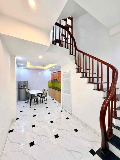 bán nhà 5 tầng ngõ 85 tổ 13 mậu lương