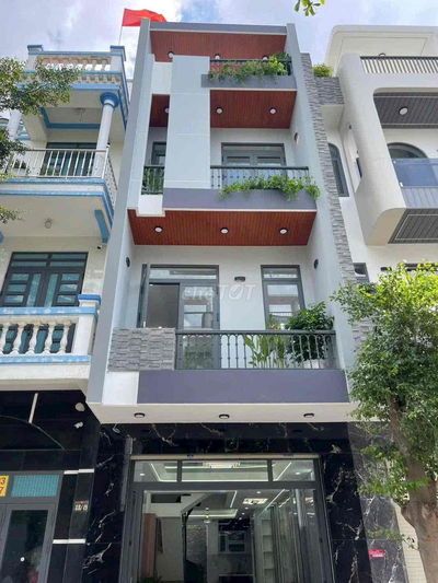 NHÀ PHỐ MẪU ĐẸP 4 PN ĐƯỜNG THÔNG KDC ĐỒNG BỘ AN PHÚ TP HỒ CHÍ MINH