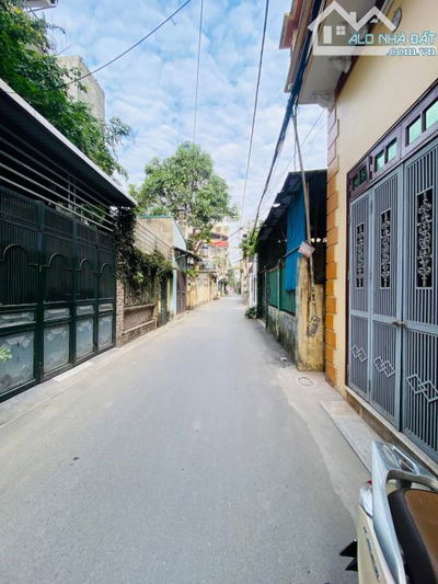 Bán nhà Văn Chương,Đống Đa - 25m2x5T - vị trí đẹp,ngõ nông - tặng full nội thất 5,25tỷ