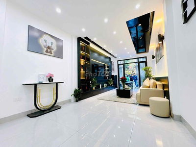 Sót Căn Giá 8 Tỷ Cầu Giấy, 43m2x4T, Full NT Đẹp xịn, Gần Ô tô Phân lô