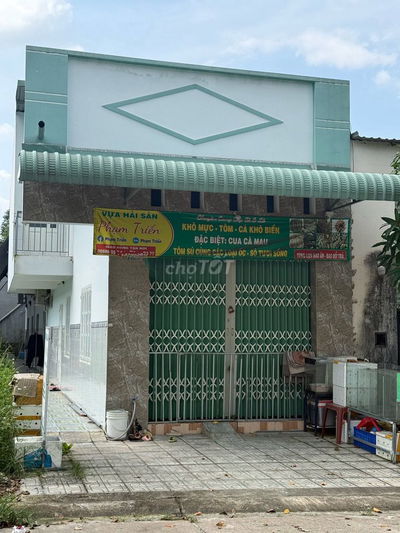 Bán trọ Bến Cát giá rẻ DT150m2 có sổ hông riêng Đang CHO THUÊ 10tr/th