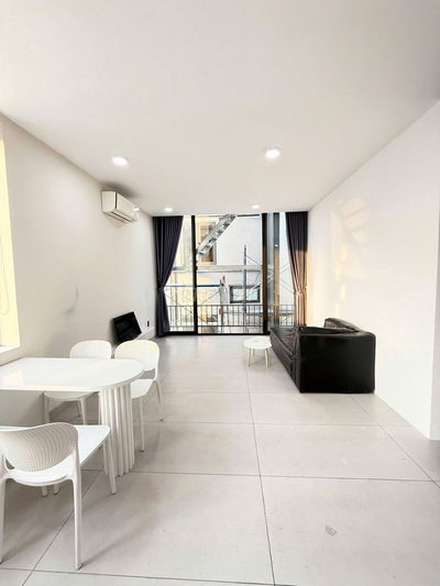 CĂN 2PN 1PK 2WC BAN CÔNG - RỘNG 80M2 - FULL NỘI THẤT - GẦN VLU, IUH