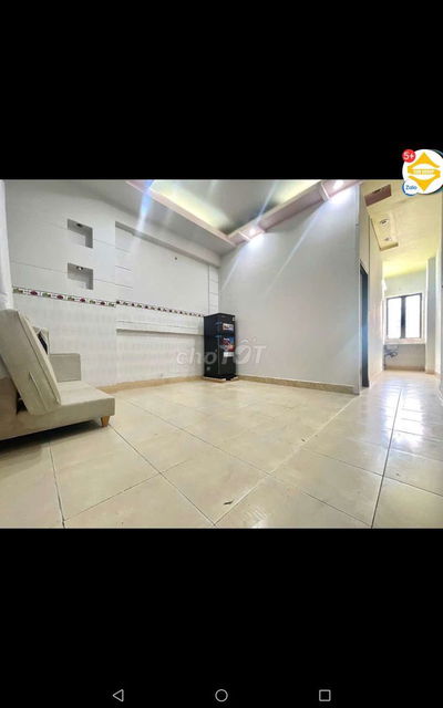 CHO THUÊ 1 PHONG CÓ 2PN NHỎ TRONG NHÀ MẶT TIỀN KẾ NGÃ 4 NTT N VĂN LINH