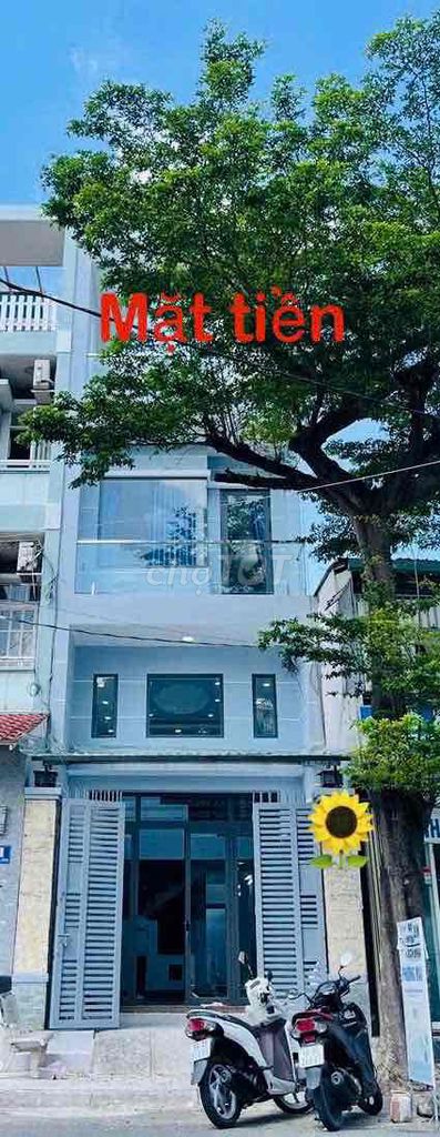 Bán nhà đẹp tân phú