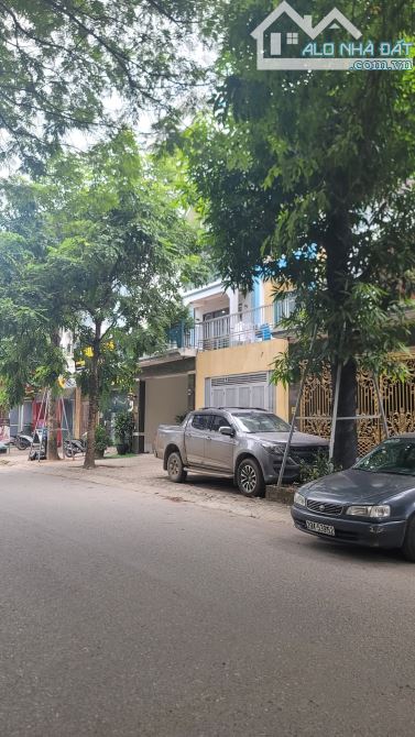 Chủ nhờ bán gấp nhà liền kề 110m2, 4T, MT 5m KĐT HUD Vân Canh, Hoài Đức