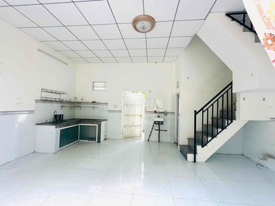 nhà trệt lầu trung dũng