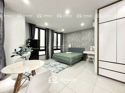 Cho Thuê Căn Hộ Cửa Sổ Full Nội Thất ở Bạch Đằng, Hàng Xanh Bình Thạnh