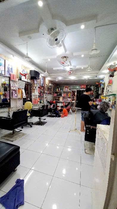 bán nhà mặt tiền kinh doanh tốt, siêu đẹp, cách kcx Tân Thuận 200m