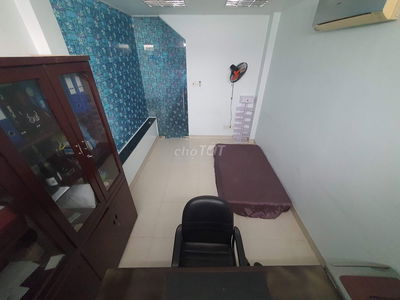 Phòng cho thuê đường Âu Dương Lân, có sẵn nội thất