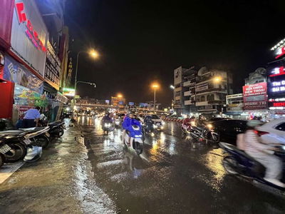 NHÀ SIÊU ĐẸP,NỘI THẤT CAO CẤP,PHONG CÁCH CHÂU ÂU HIỆN ĐẠI,Hẻm 324 XVNT