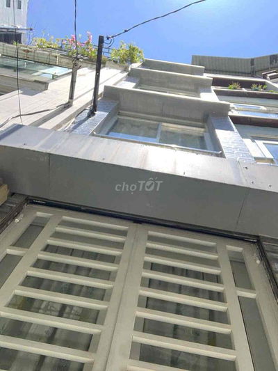 🆘💎🏠 Nhà Bùi Thị Xuân, 3 phòng ngủ đủ nội thất, gần mặt tiền.