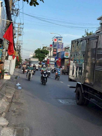 nhà cấp 4 nguyễn ảnh thủ phường hiệp thành Q12 dt: 64m2