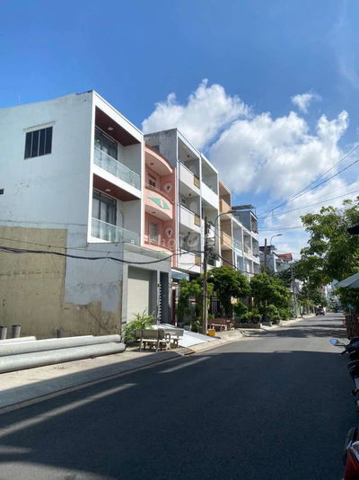 Cần bán gấp nhà 3 tấm HXH .SHR Q8