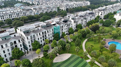 Bán liền kề Ngọc Trai 70m2 giá 16,x tỷ sẵn sổ đỏ Ocp1